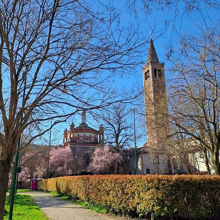 The Best Rent - Gorgeous One-Bedroom Apartment In Ticinese Milan Exterior photo